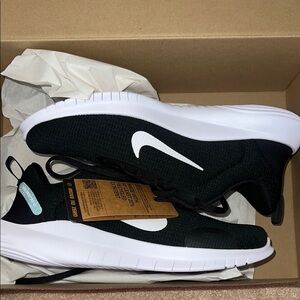 Nike Black and White Sneakers